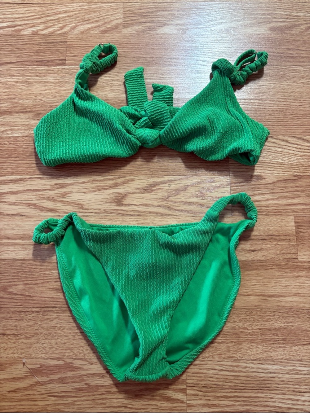 Raisins green bikini set